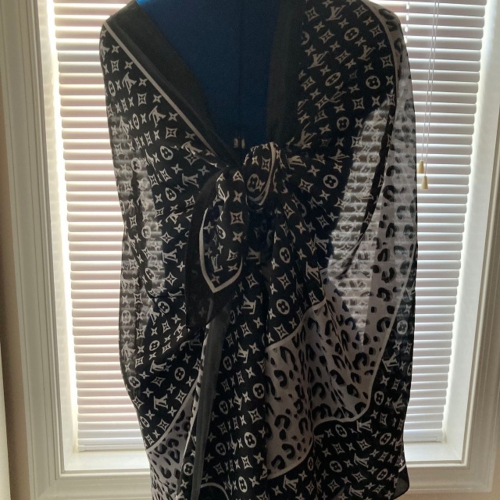 Silk scarf